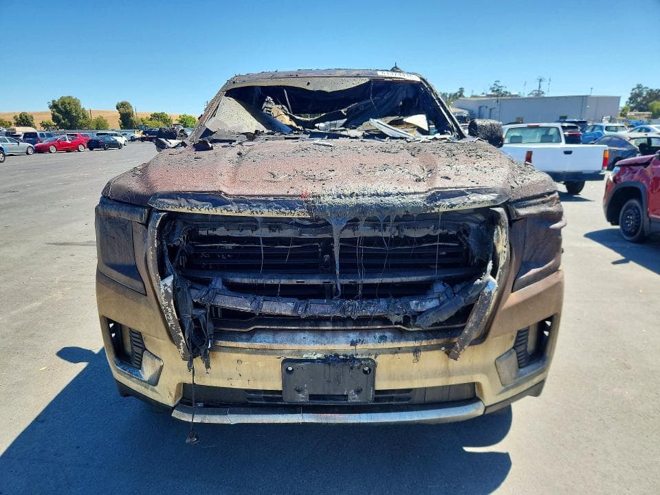 2023 GMC YUKON XL K1500 SLT 5