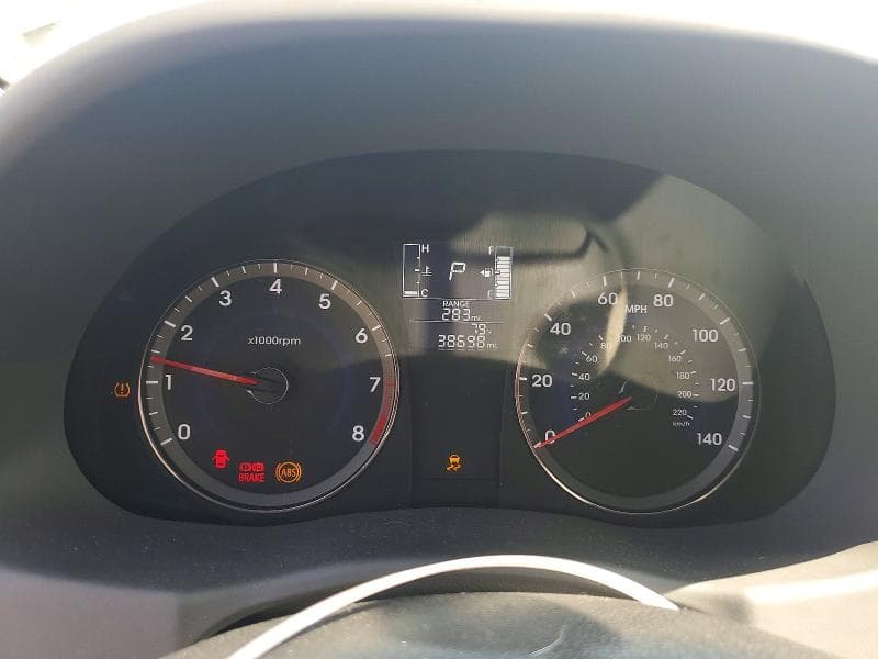 2017 HYUNDAI ACCENT SE 9
