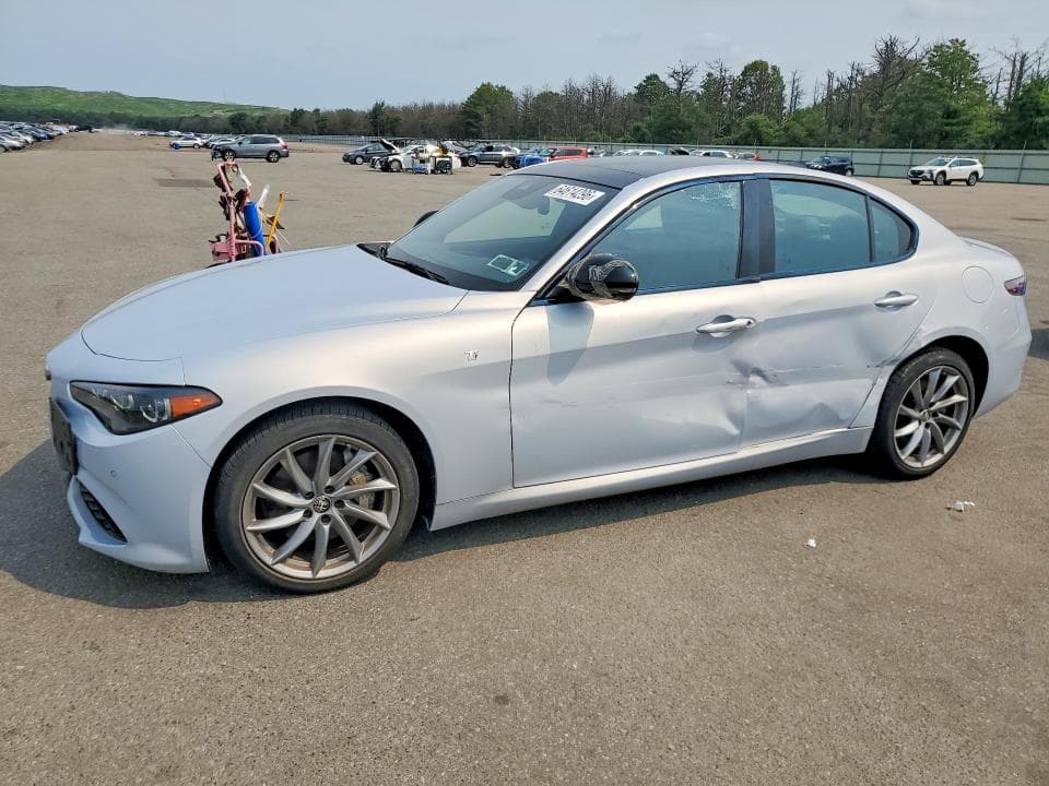 2024 ALFA ROMEO GIULIA TI