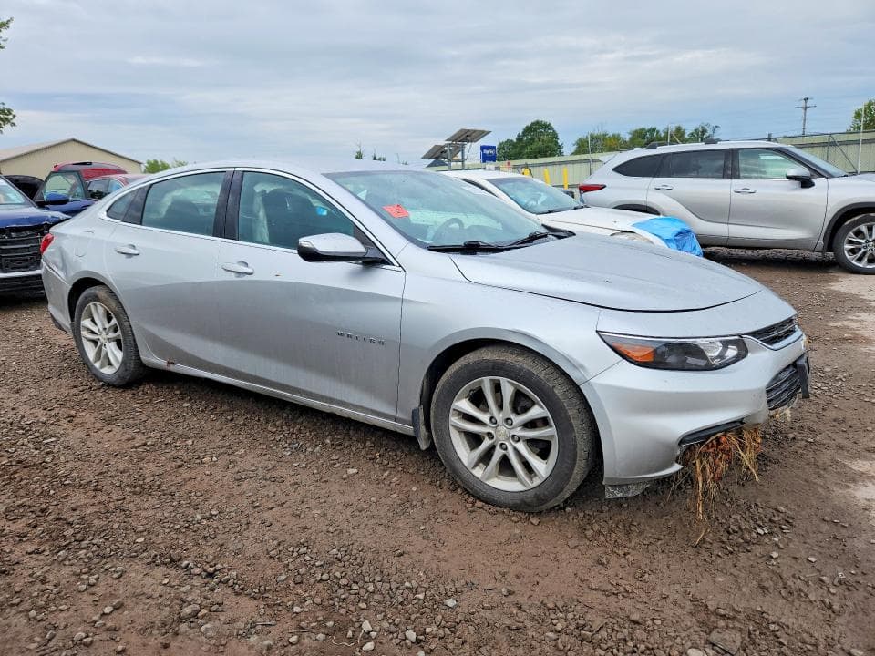 2017 CHEVROLET MALIBU LT 4