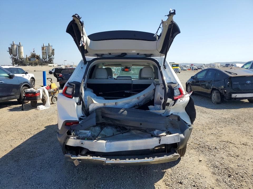 2019 JEEP CHEROKEE LIMITED 6
