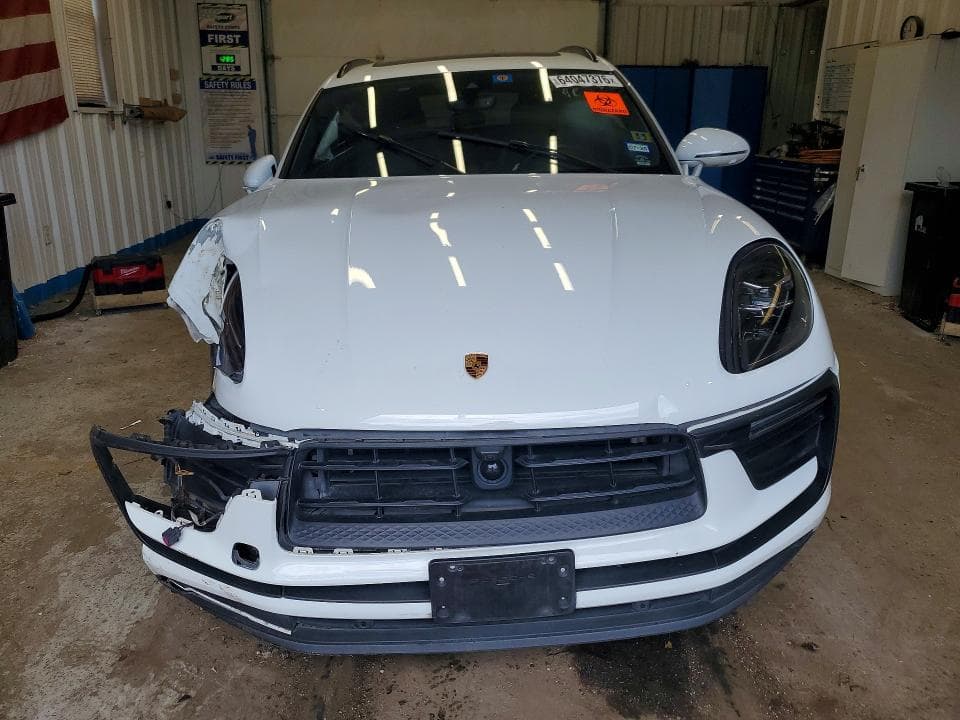 2023 PORSCHE MACAN BASE 5