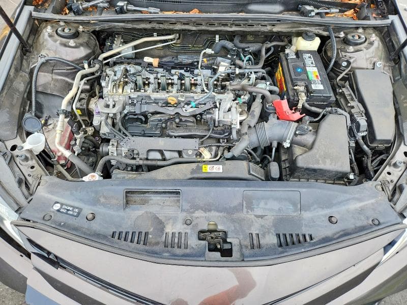 2018 TOYOTA CAMRY LE 11