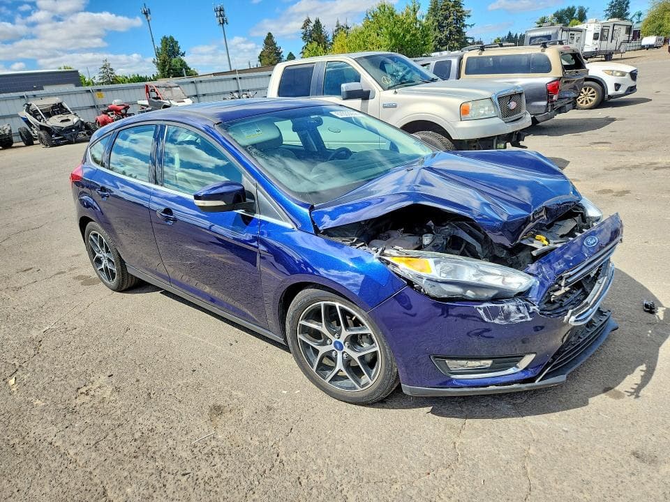 2017 FORD FOCUS TITANIUM 4