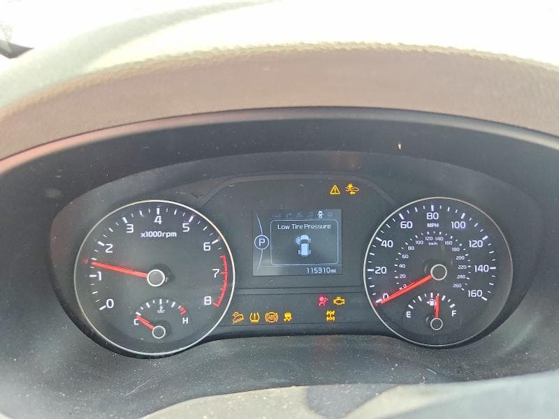 2018 KIA SPORTAGE EX 9
