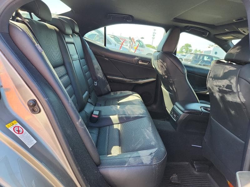 2019 LEXUS IS 300 10