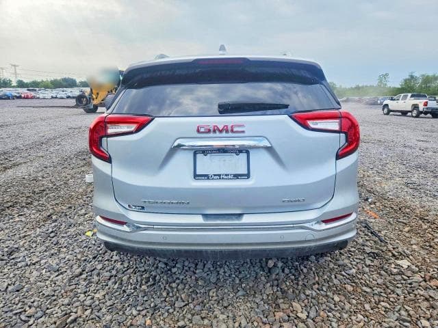 2022 GMC TERRAIN DENALI 6