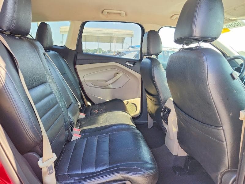 2017 FORD ESCAPE SE 11