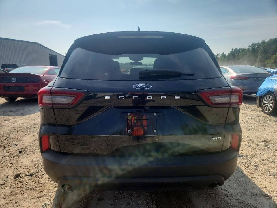 2025 FORD ESCAPE ST LINE 6