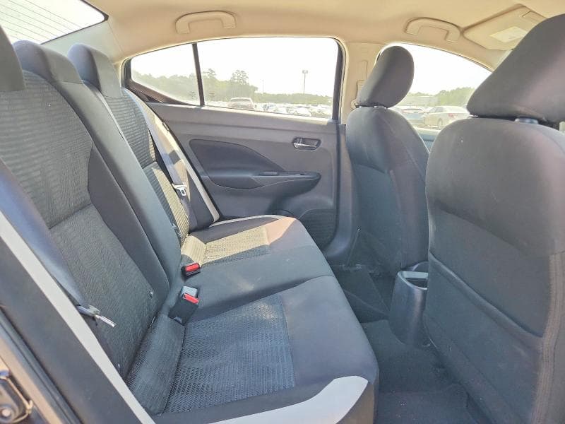 2021 NISSAN VERSA SV 10