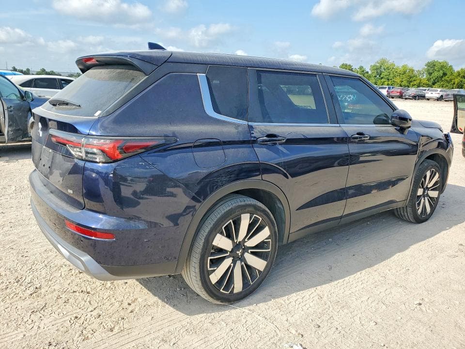 2025 MITSUBISHI OUTLANDER SE 3