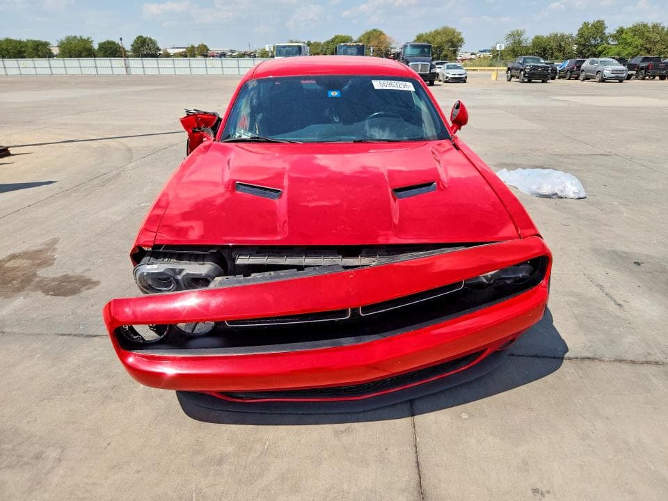 2021 DODGE CHALLENGER SXT 5