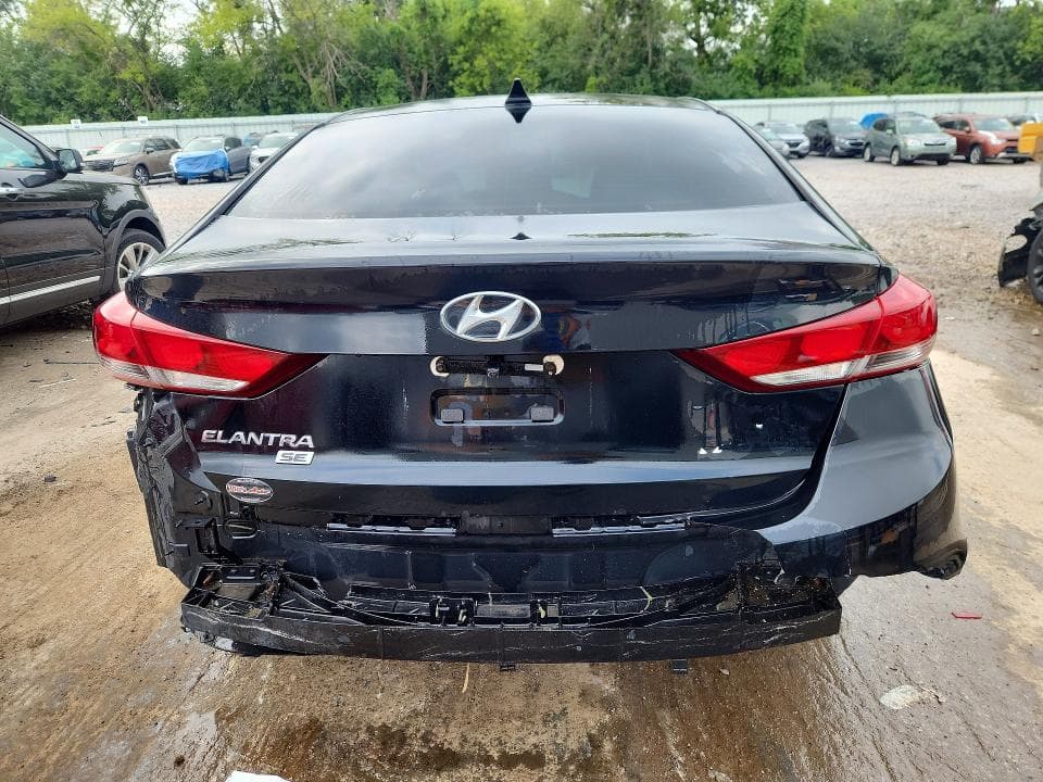 2017 HYUNDAI ELANTRA SE 6