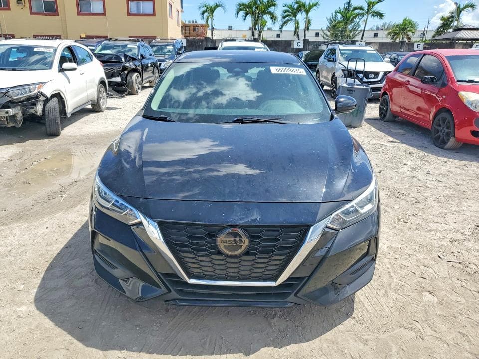 2020 NISSAN SENTRA SV 5