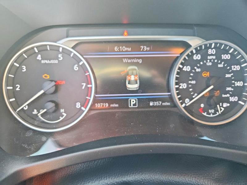 2025 NISSAN SENTRA SR 9