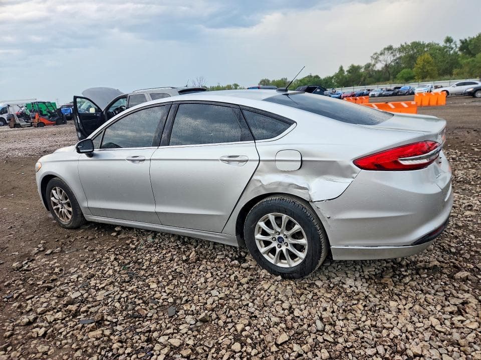 2017 FORD FUSION S 2