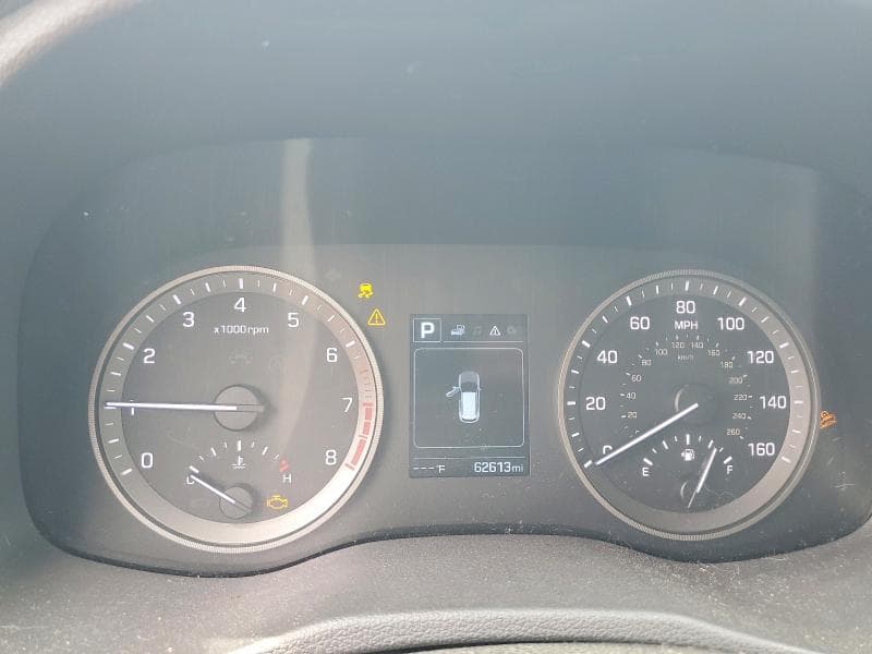 2017 HYUNDAI TUCSON SE 9
