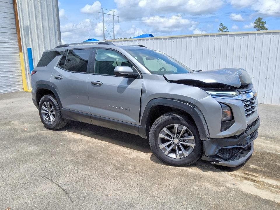 2025 CHEVROLET EQUINOX LT 4
