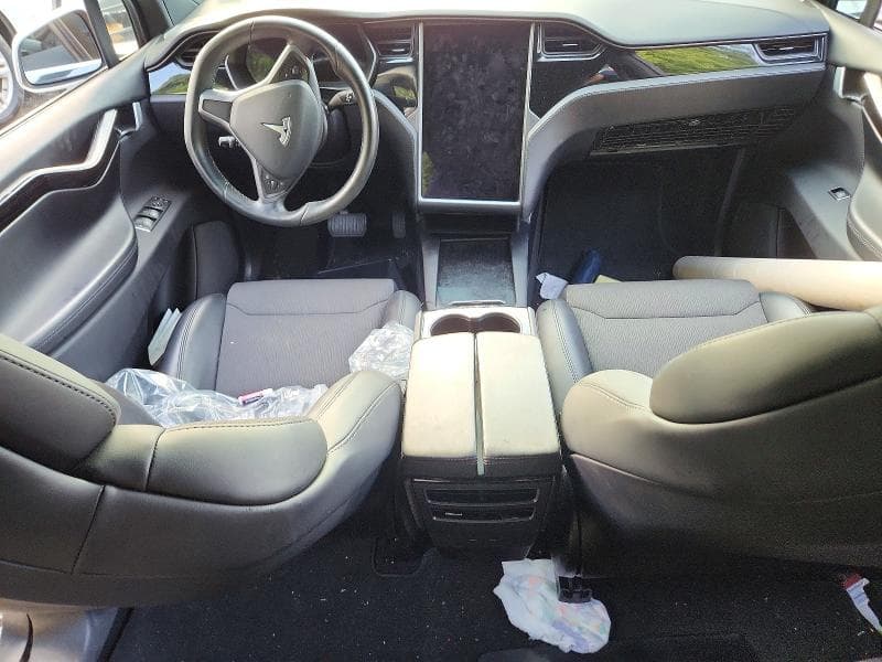 2018 TESLA MODEL X 8