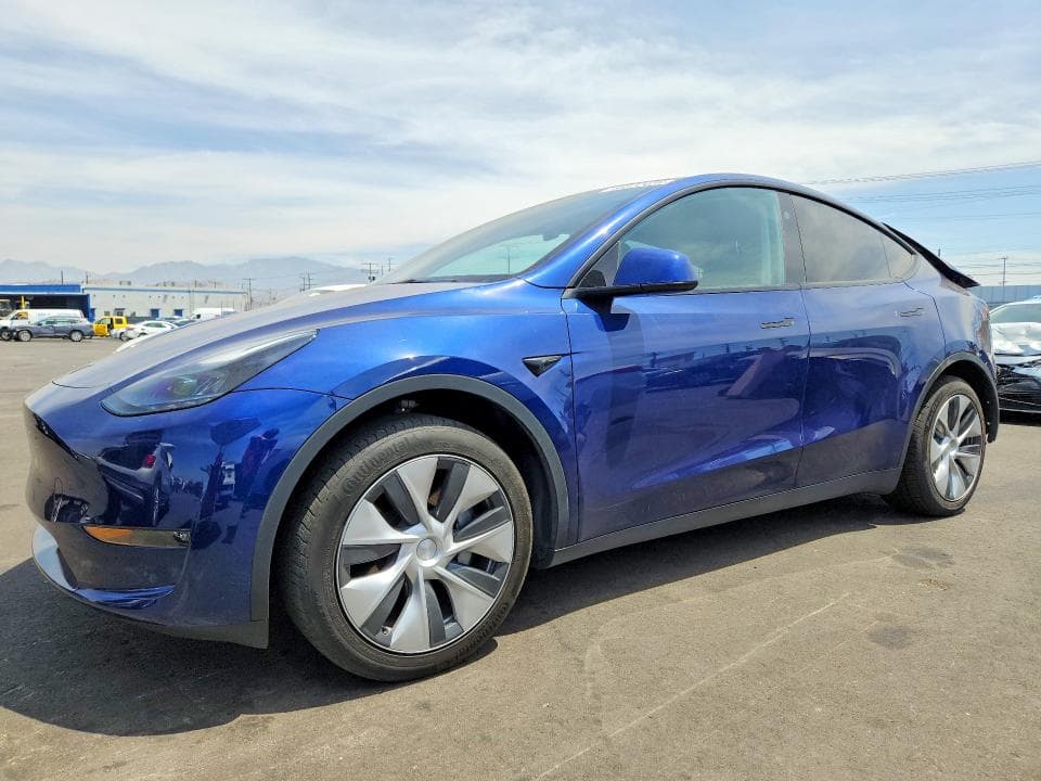2023 TESLA MODEL Y - 1