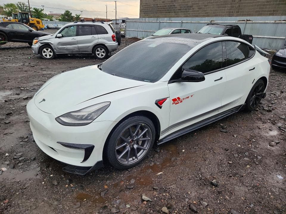 2021 TESLA MODEL 3 - 1