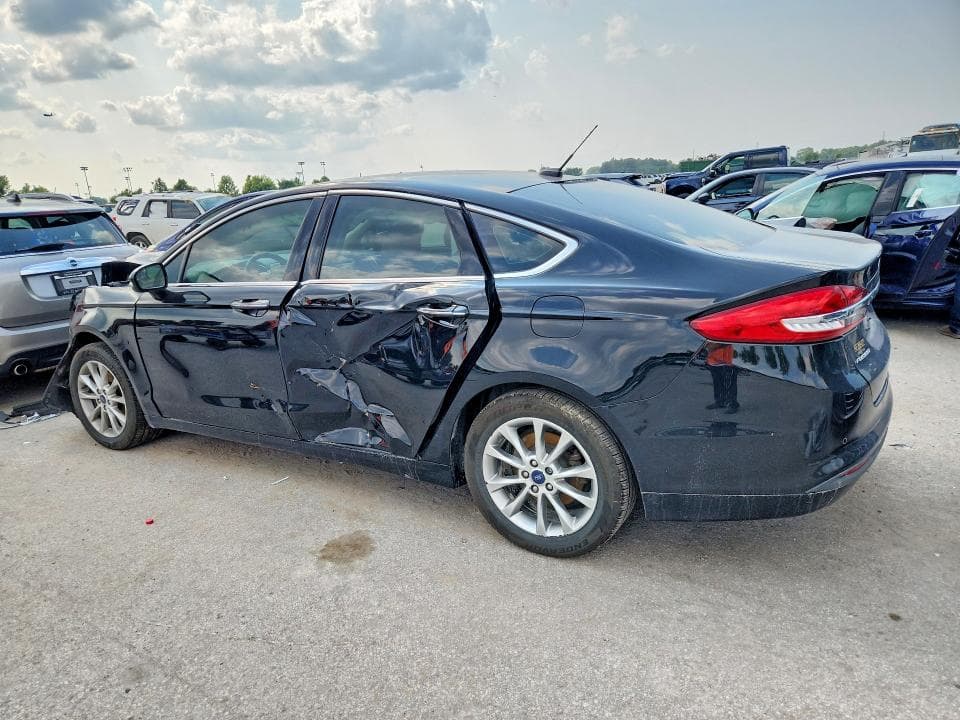 2017 FORD FUSION SE 2