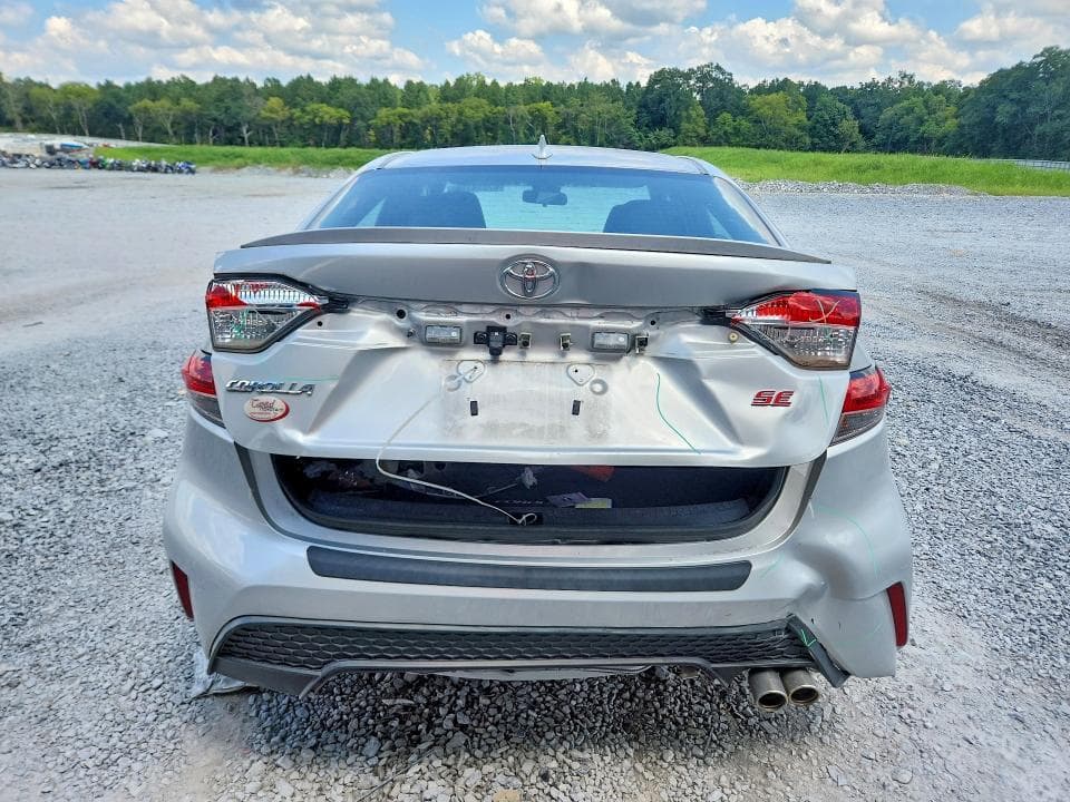 2022 TOYOTA COROLLA SE 6