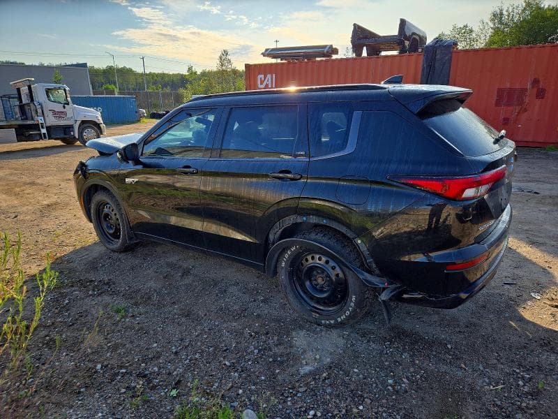 2024 MITSUBISHI OUTLANDER SEL 2