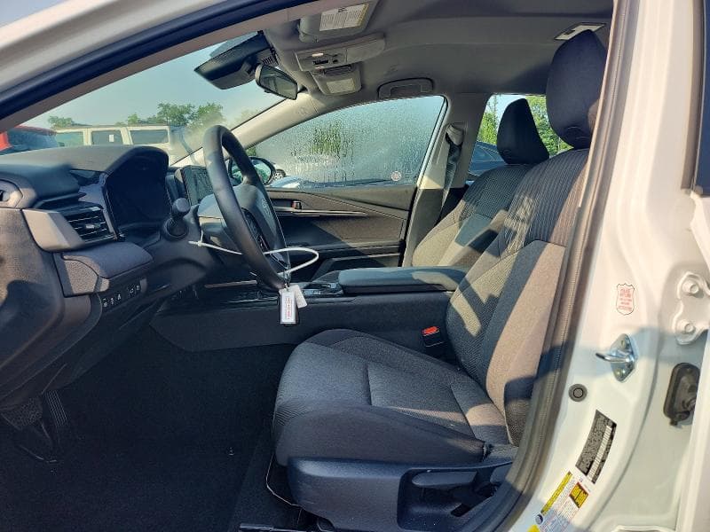2026 TOYOTA CAMRY LE 7