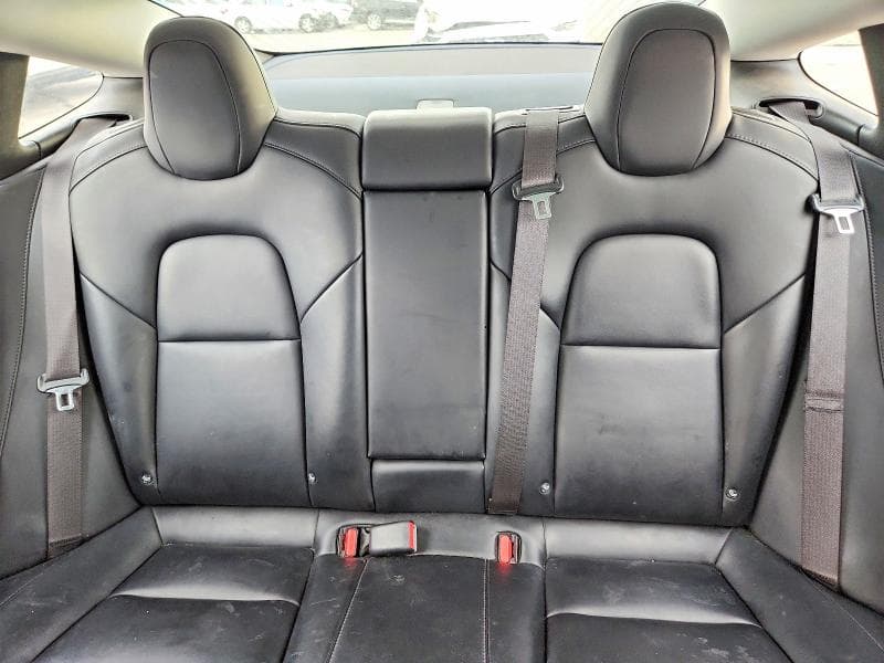 2018 TESLA MODEL 3 10