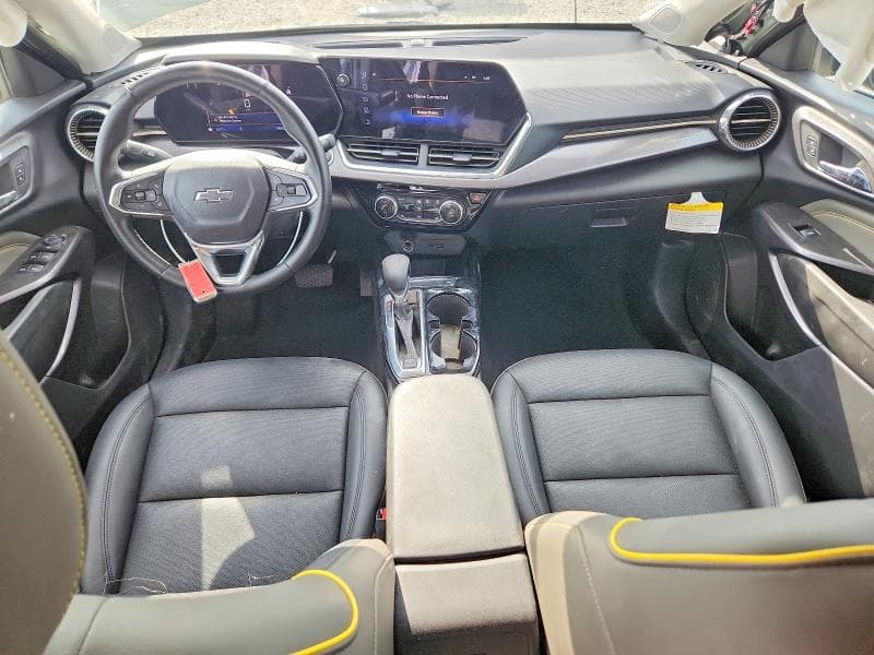 2025 CHEVROLET TRAX ACTIV 8