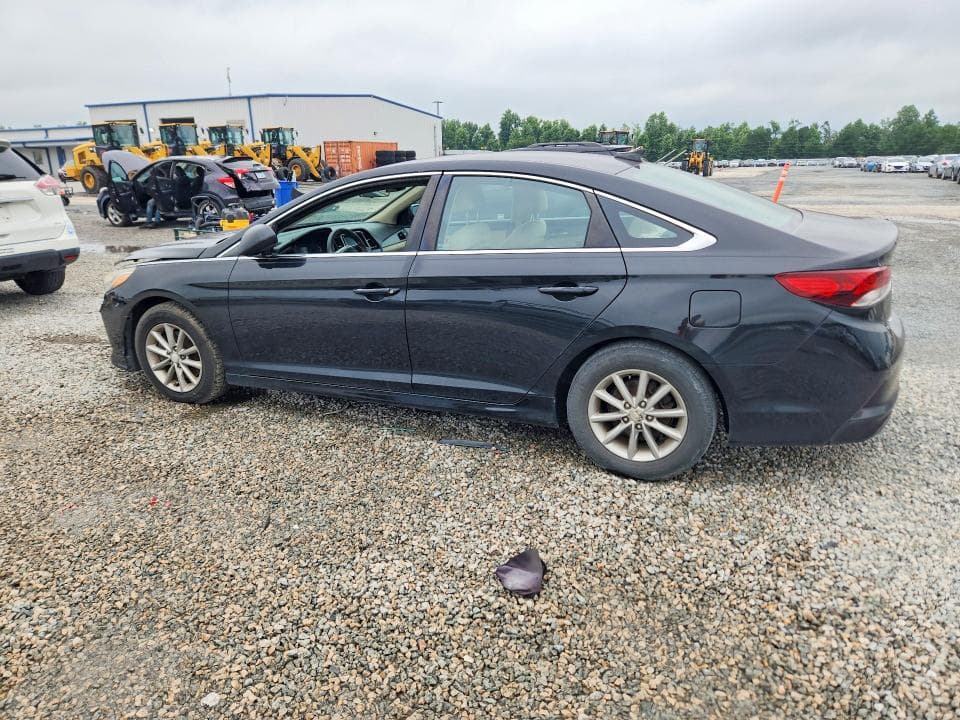 2018 HYUNDAI SONATA SE 2