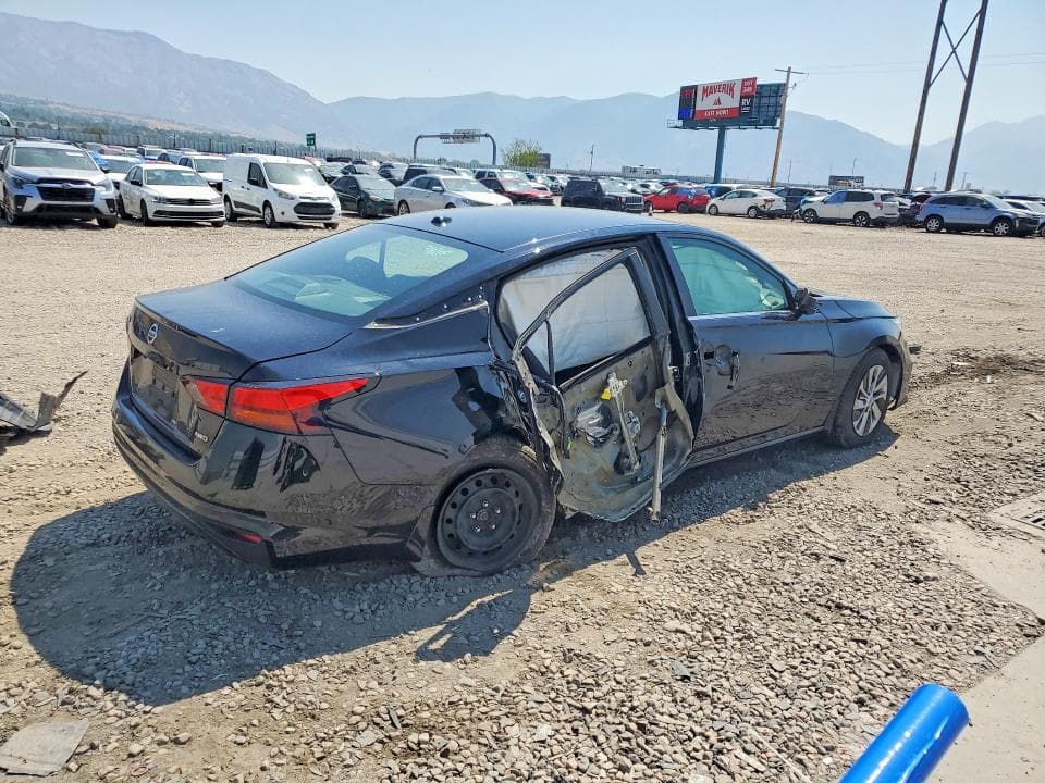 2019 NISSAN ALTIMA S 3
