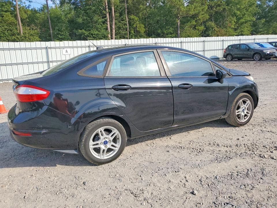 2018 FORD FIESTA SE 3