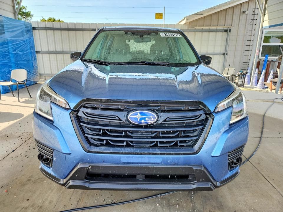 2023 SUBARU FORESTER 5