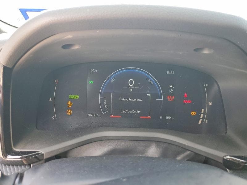 2025 TOYOTA CAMRY SE 9