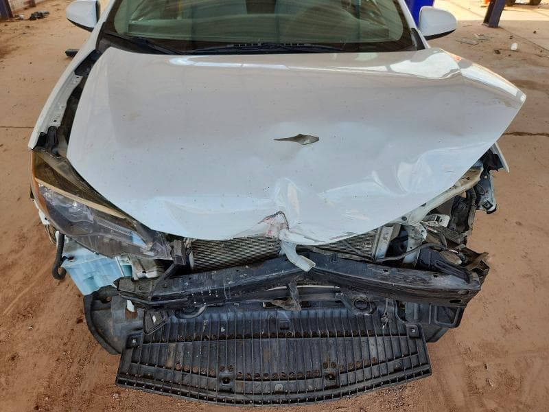 2017 TOYOTA COROLLA LE 11
