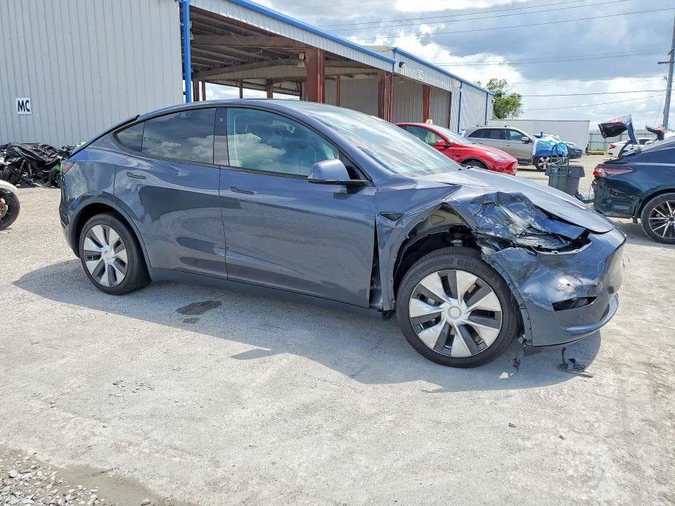 2020 TESLA MODEL Y 4