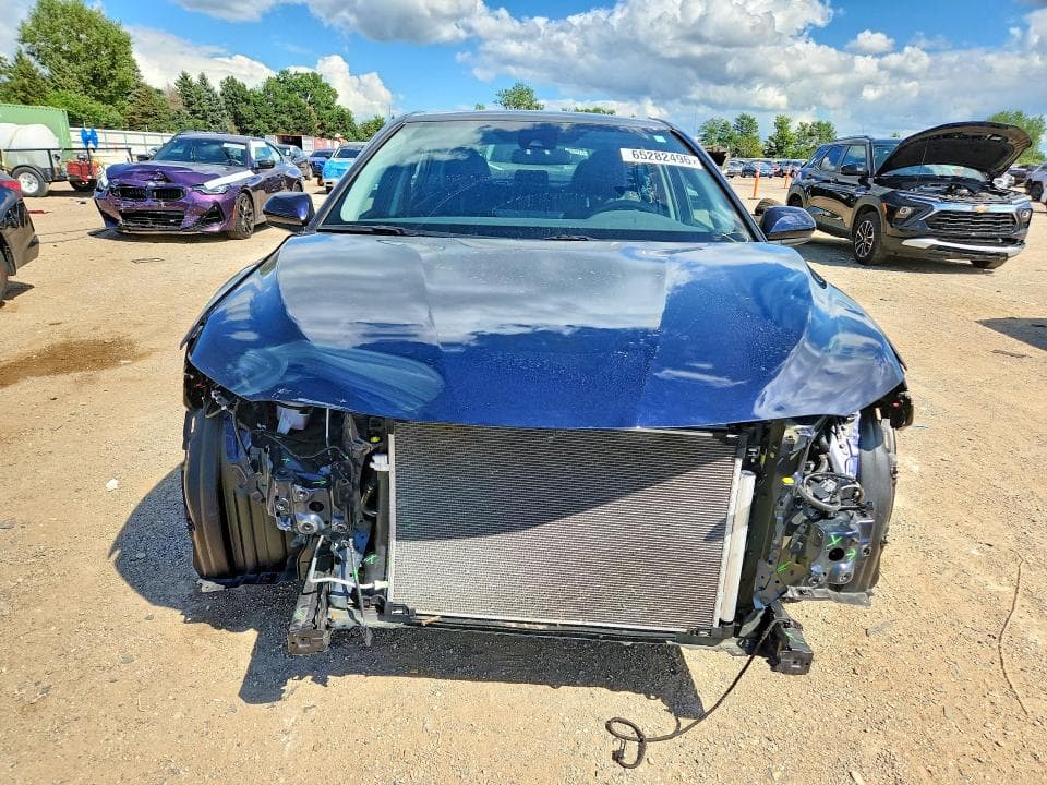 2022 TOYOTA CAMRY LE 5