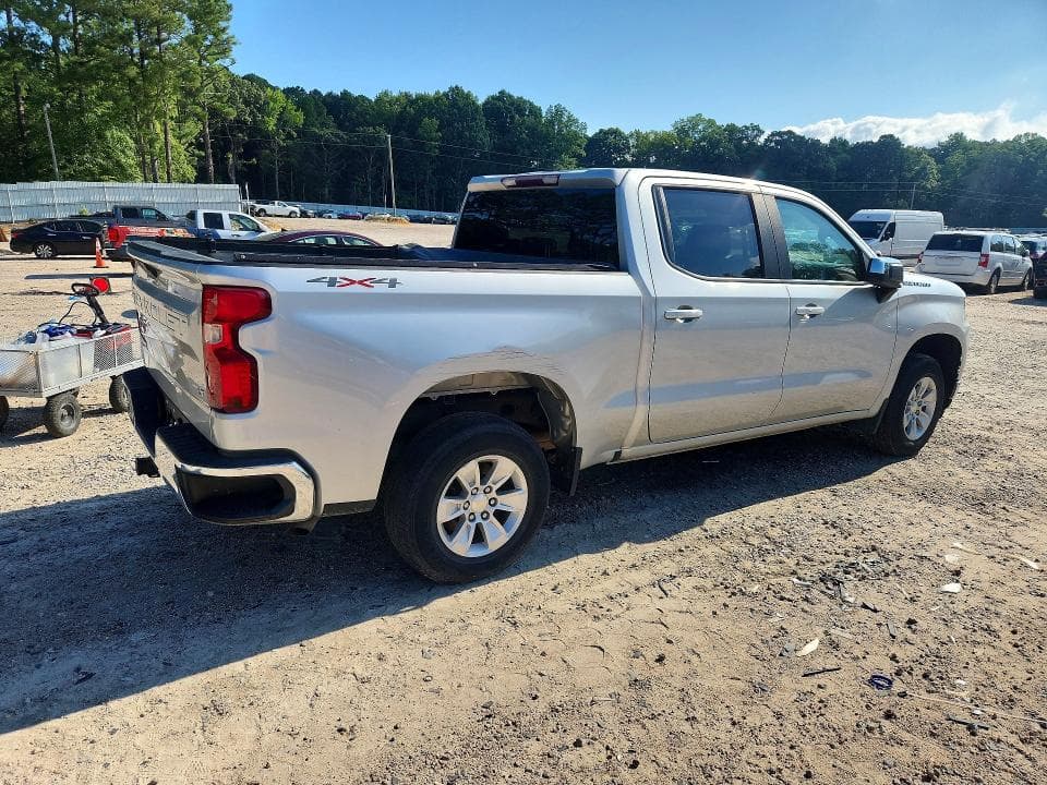 2021 CHEVROLET SILVERADO K1500 LT 3