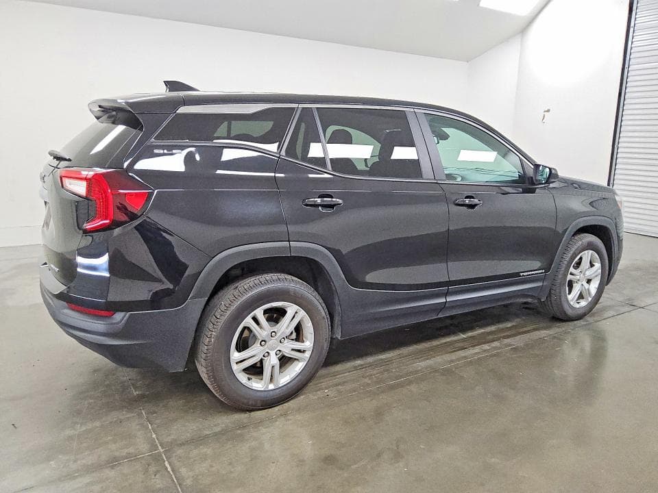 2022 GMC TERRAIN SLE 3