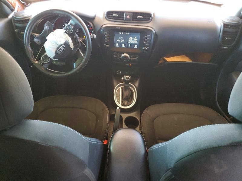 2018 KIA SOUL + 8