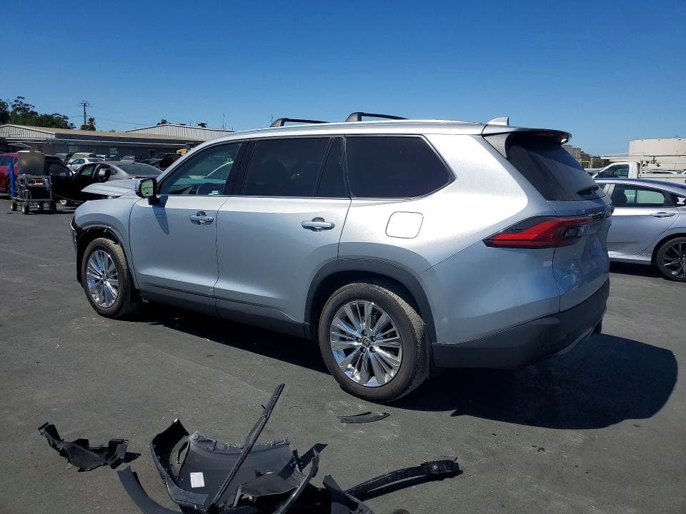 2024 TOYOTA GRAND HIGHLANDER PLATINUM 2