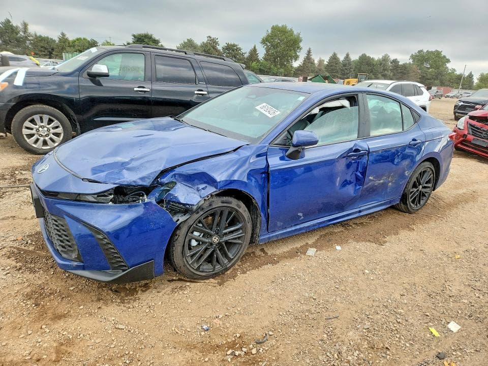 2026 TOYOTA CAMRY SE