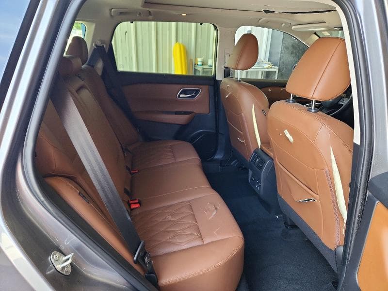 2025 NISSAN ROGUE PLATINUM 11