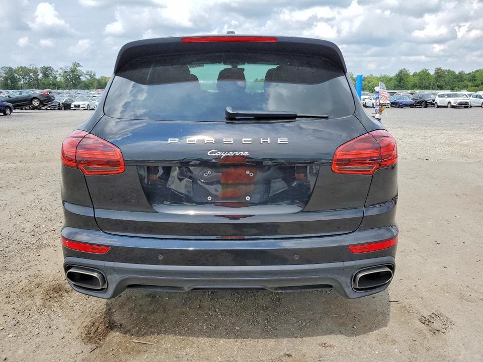 2017 PORSCHE CAYENNE 6