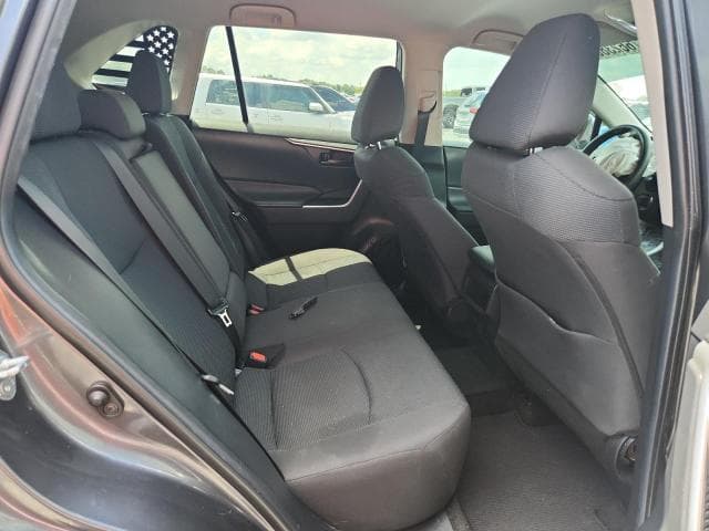 2019 TOYOTA RAV4 LE 11