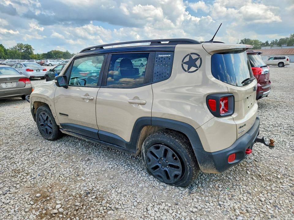 2017 JEEP RENEGADE TRAILHAWK 2