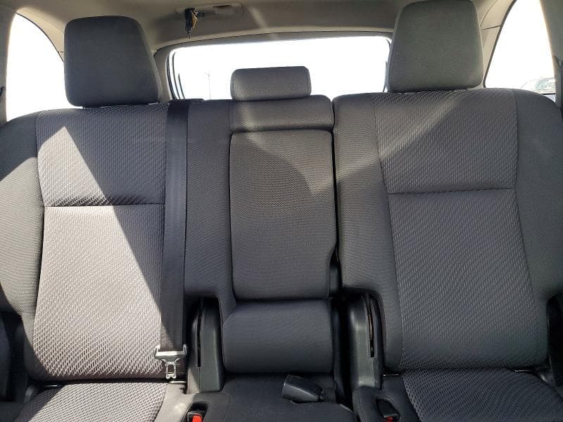 2019 TOYOTA HIGHLANDER LE 10