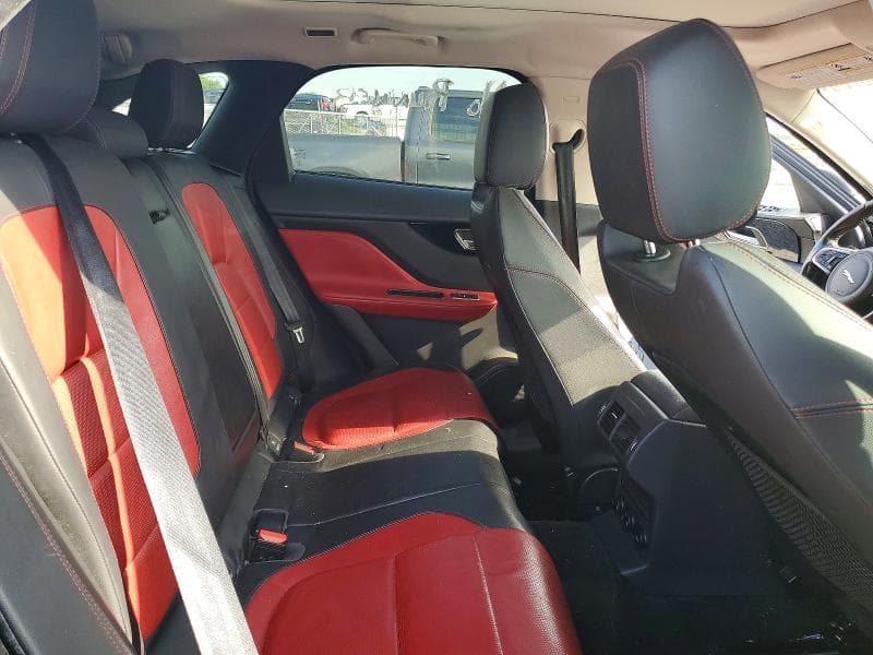 2017 JAGUAR F-PACE R - SPORT 11